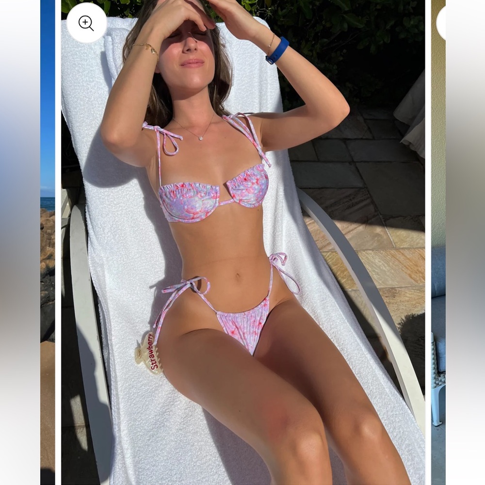 NWT Strawberry Milk Mob Rainbow Fish Bikini Set🎏